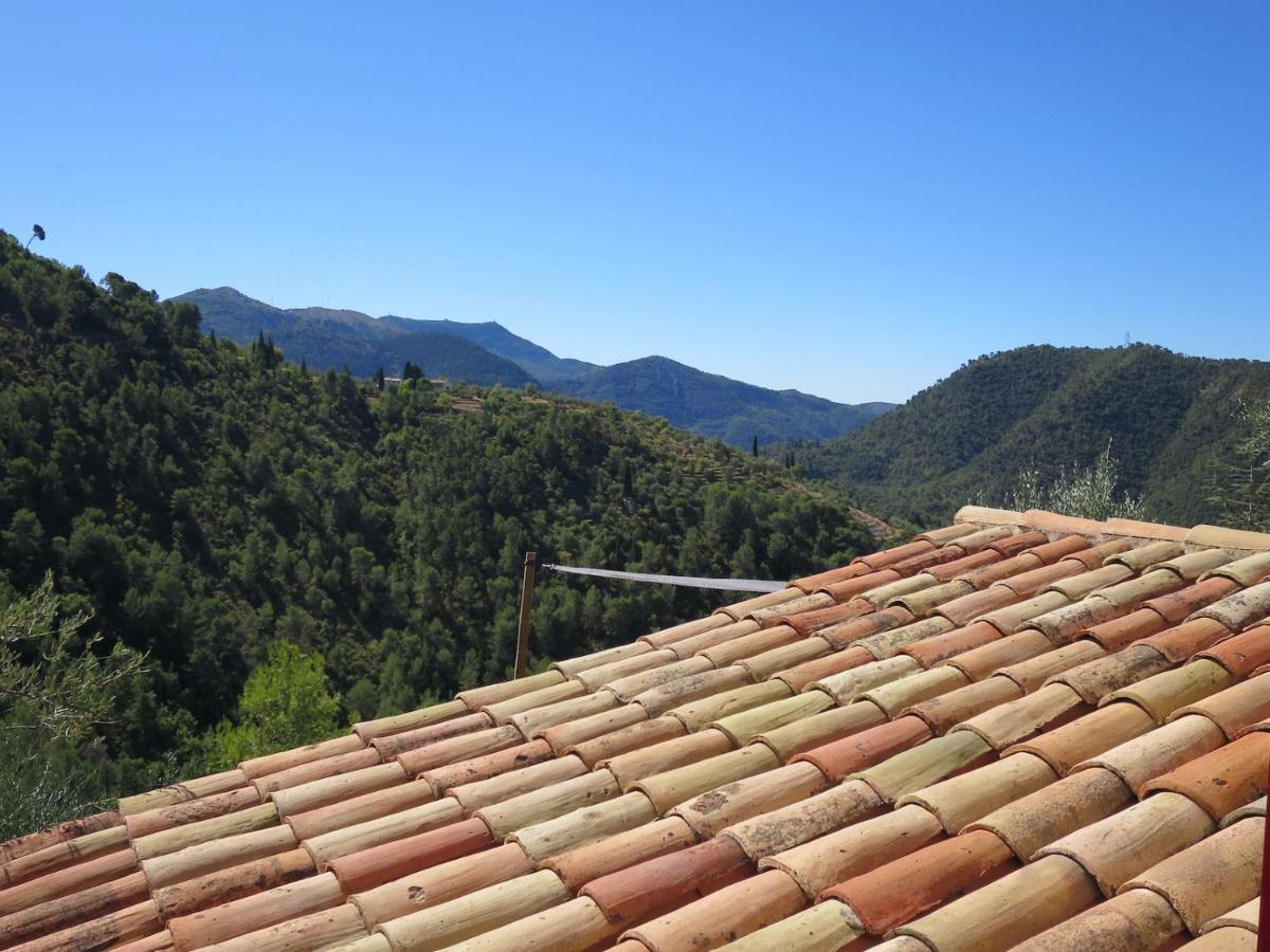 Les Figaires Villa L'Escarene Exterior photo